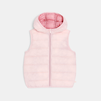 سترة وردية اللون بدون أكمام وبغطاء رأس للفتيات